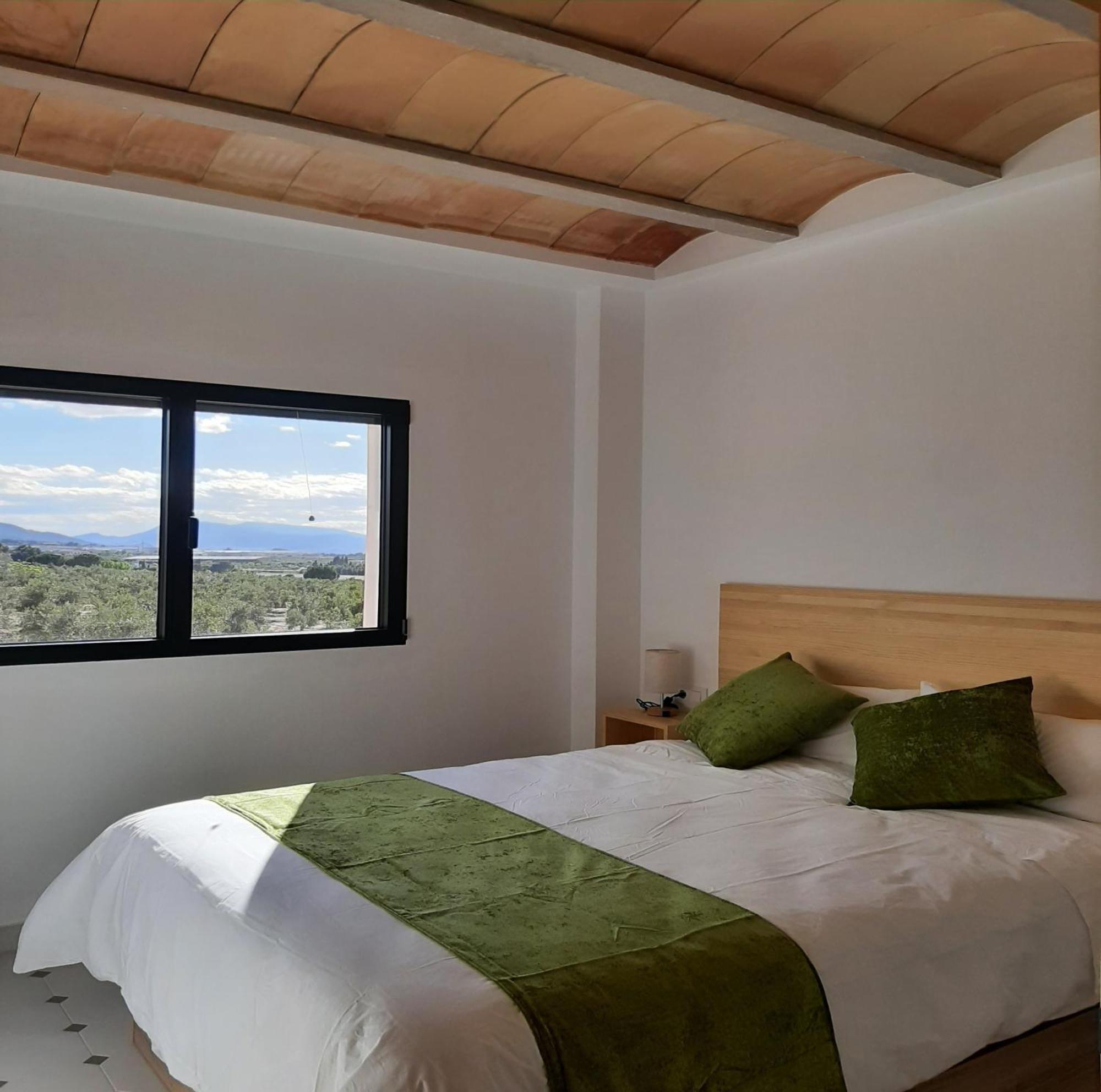 Casita Del Embalse Con Encanto Бьяр Экстерьер фото